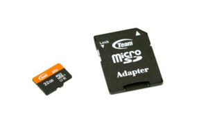 New ニンテンドー3DS microSDカードの増設・交換方法