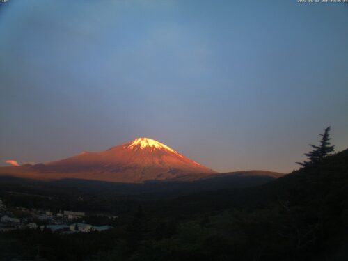 富士山・富士五湖、ベストショット-ライブ画像 より