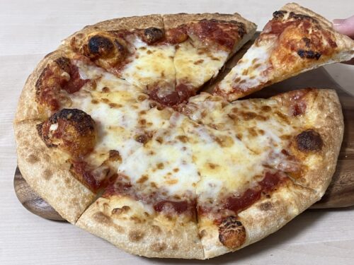 ピザハット 『ベーシックピザ』（1,500円）