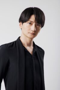 島﨑信長
