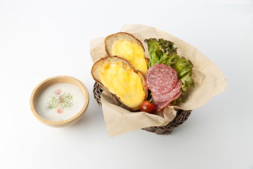 『喫茶 高畑勲展』山の上のランチセット