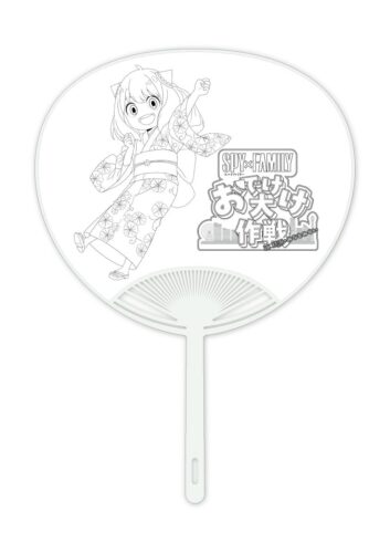 うちわの表面では塗り絵