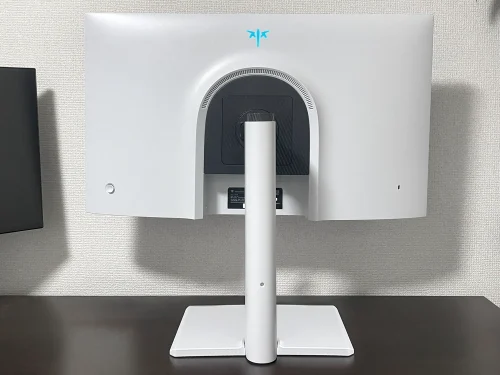 KTC M27T6 背面から撮影