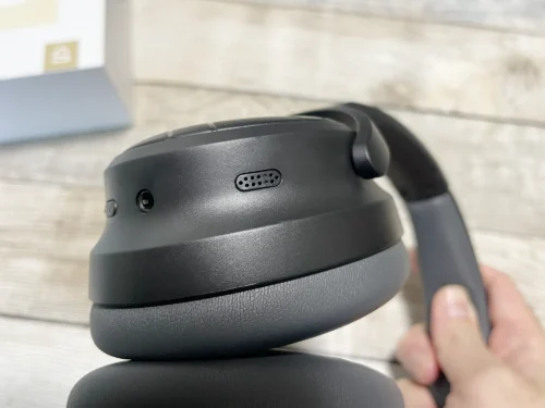 Space Pro ボタン、コネクタ類の写真2