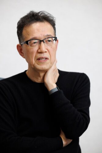 荒牧伸志氏（あらまき・しんじ） 撮影：広瀬達郎（新潮社写真部）
