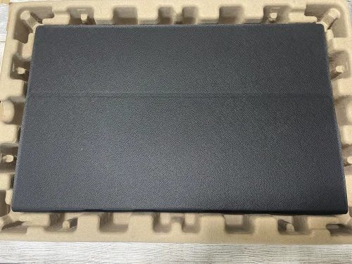 KOORUI『E1511A』外箱から出した状態