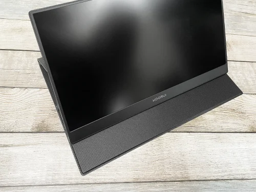 KOORUI E1511A スタンド位置1