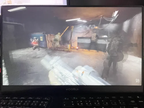 KOORUI E1511A ゲーム動画を再生3