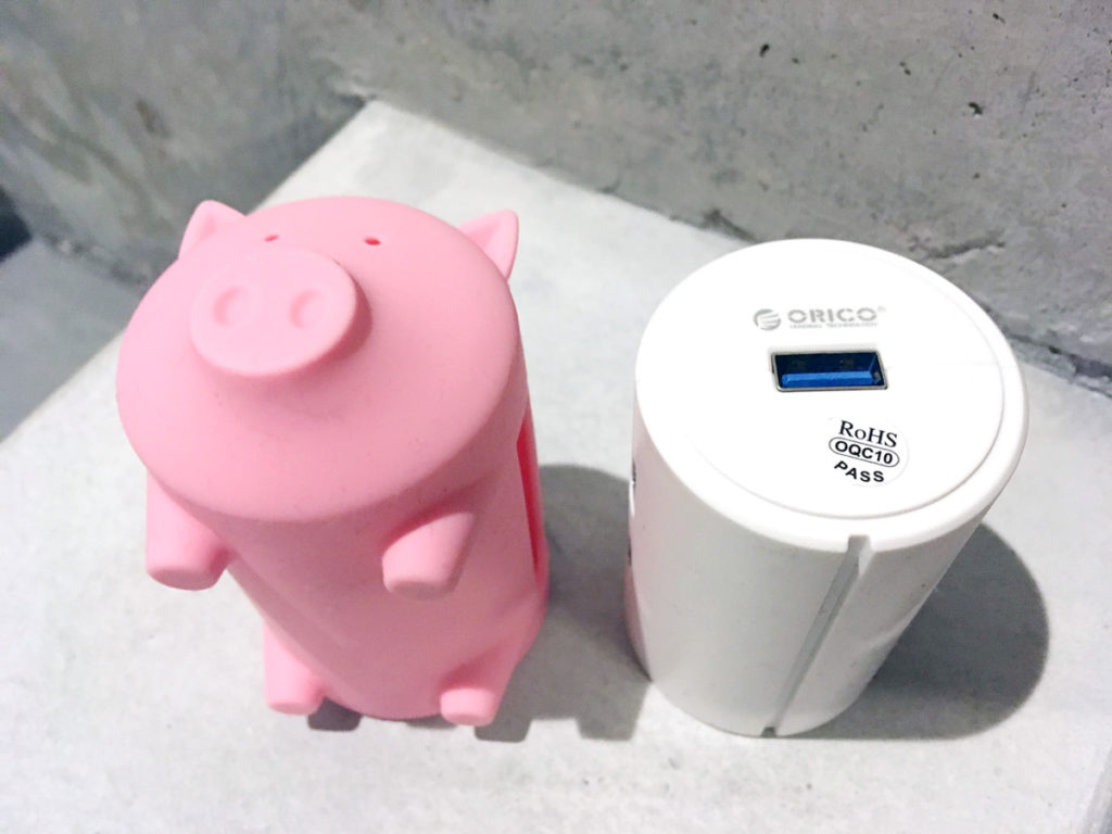『ORICO 豚型 USB HUB』ブタさんとハブ本体を分離